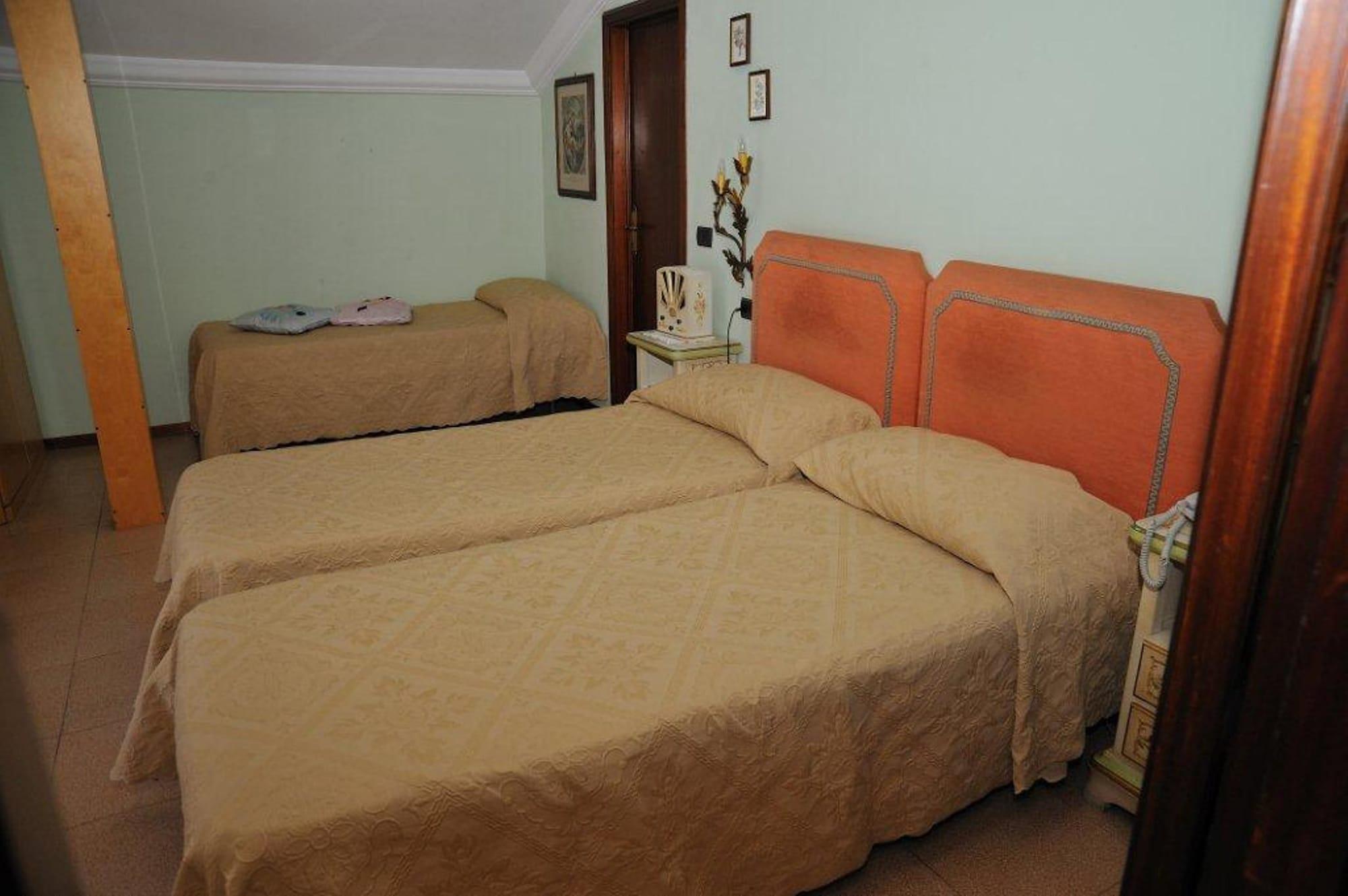Hotel Savona Montecatini Terme Exterior foto