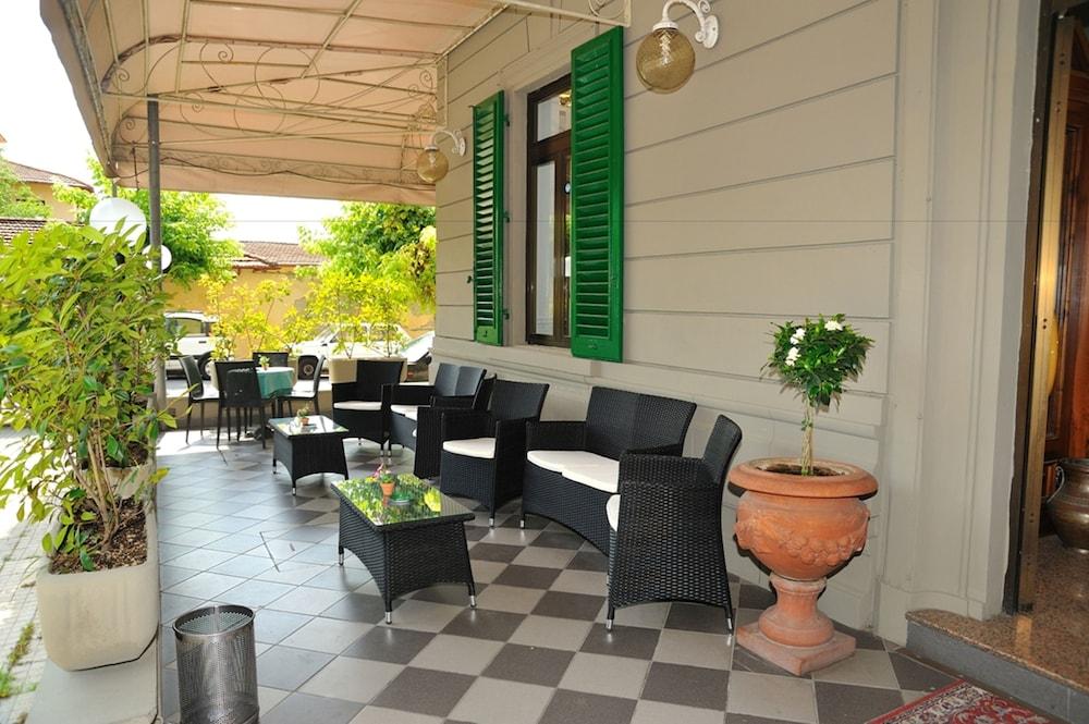 Hotel Savona Montecatini Terme Exterior foto